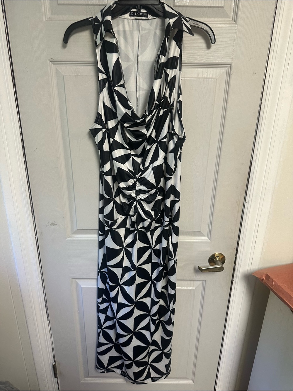 SHEIN Black & White Geometric Cowl Neck Midi Dress